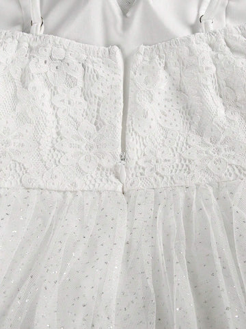 Romantic Lace V-Neck Flower Pattern Sheer Gauze Long Wedding Dress With Gold Foil Polka Dots