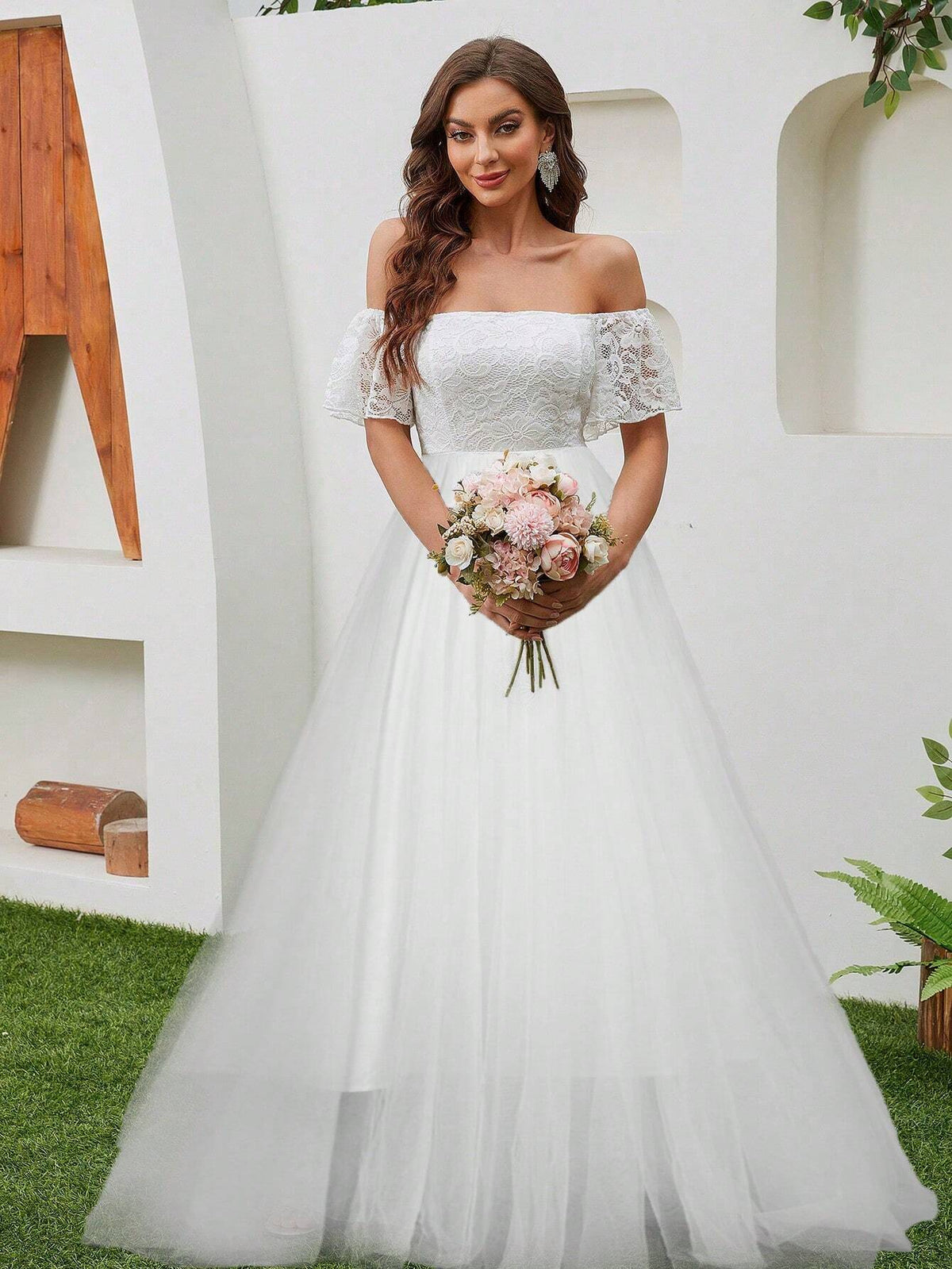 Romantic Wedding Dress With Lace, Square Neckline, Fitted Waist, Long Hem And Sheer Overskirt