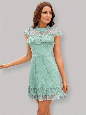 Round Neck Short Sleeve Lace Spliced Ruffle Hem Short Dress With Elastic Waistband
