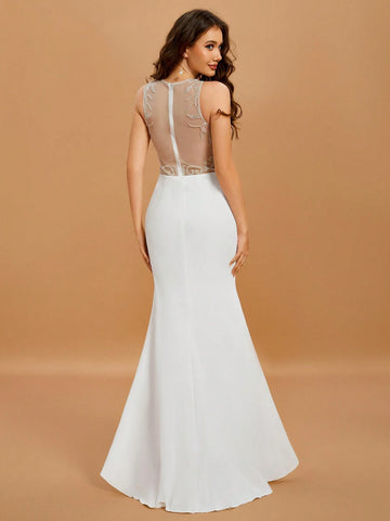 Round Neck Sleeveless Contrast Sequin Mermaid Hem Wedding Dress