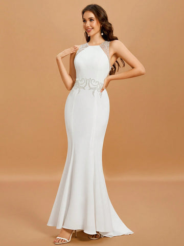 Round Neck Sleeveless Contrast Sequin Mermaid Hem Wedding Dress