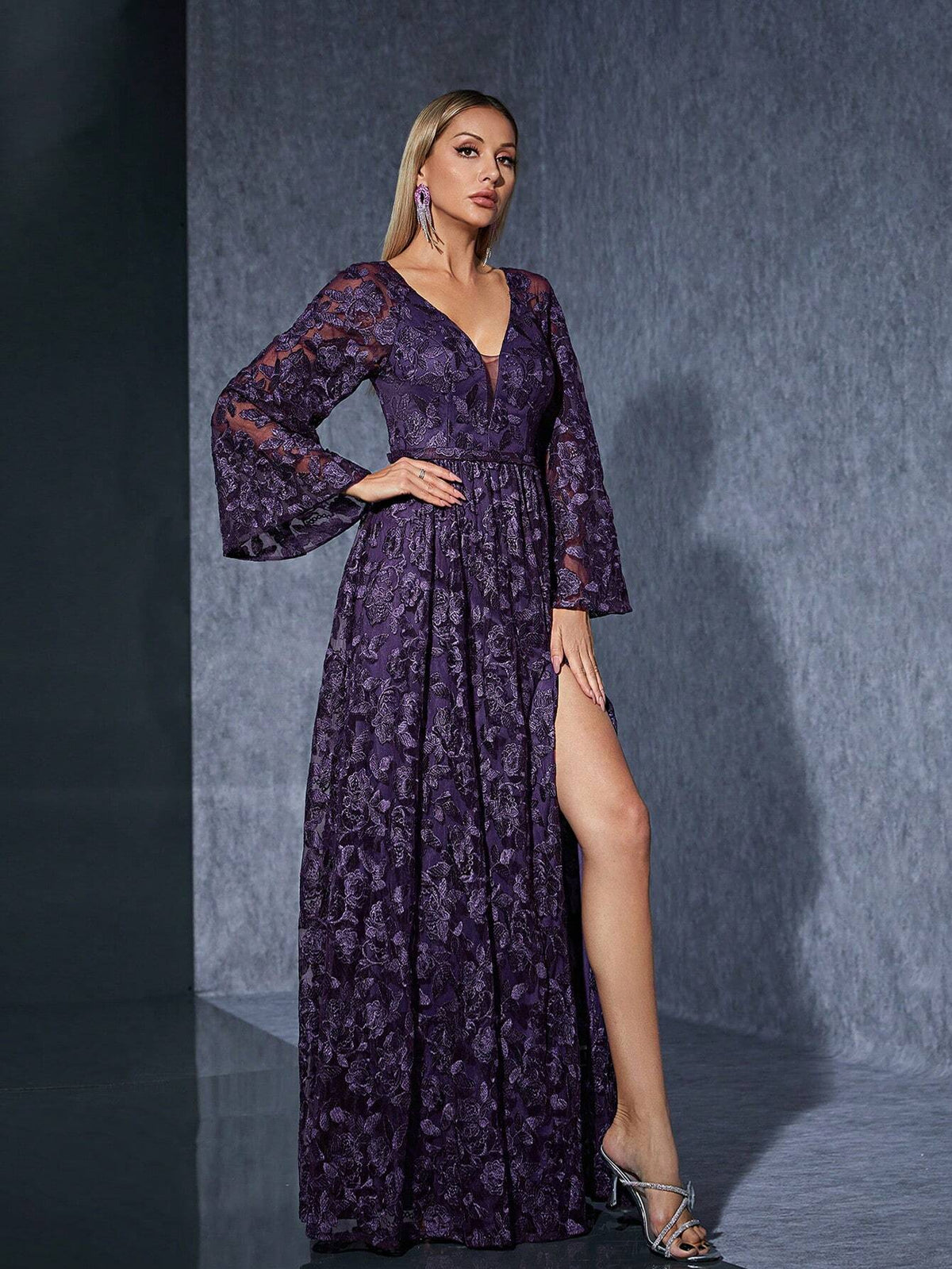 Ruffle Half-Chest Mid-Sleeve Embroidered Lace High-End Evening Dress