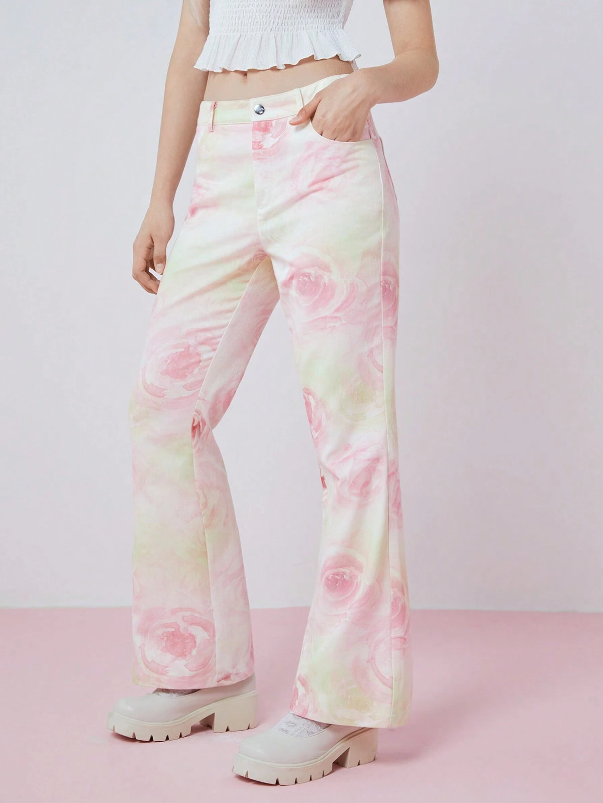 Women's Fashionable Flare Pants With All-Over Flower Print