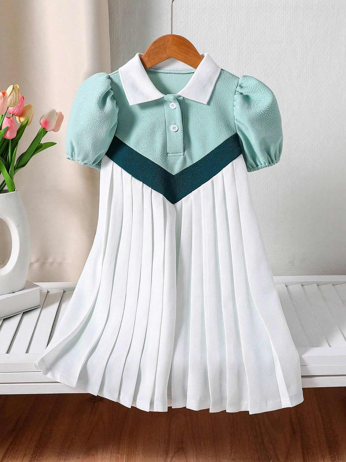 3-Tone Color Patchwork Pleated Hem Polo Collar Puff Sleeve Young Girl Dress, Versatile And Elegant For Casual