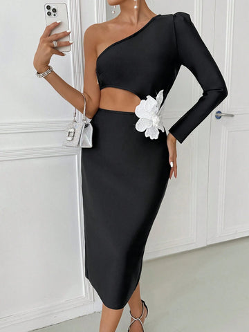 1pc Black Floral Applique Asymmetric Neck Long Sleeve Hollow Out Dress