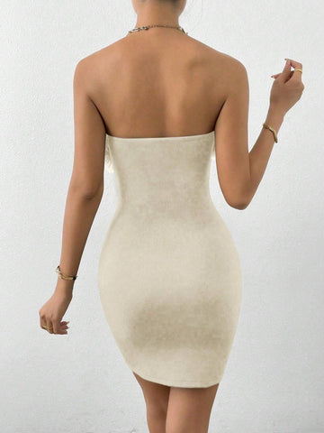 Women Solid Color Mesh Patchwork Ruffle Hem Fitted Strapless Dress