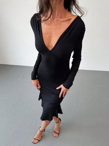 Aloruh Women's Valentine's Day Deep V Neck Long Sleeve Bodycon Ruffle Hem Mini Dress,