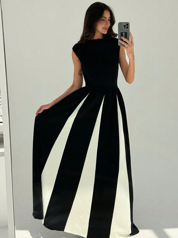Elegant Crew Neck Sleeveless Fitted Contrast Color A-Line Cocktail Party Mini Dress