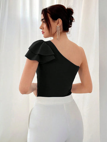 Aloruh Fashionable Summer Solid Color Oblique Shoulder Asymmetric Ruffled Hem T-Shirt