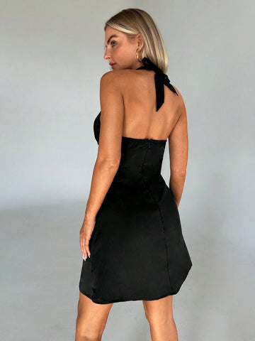 Ladies Elegant Party Daily Casual Basic Style Satin Low Neckline Revealing Chest Sexy Solid Color V-Neck Backless Simple Sleeveless Black Short A-Line Dress