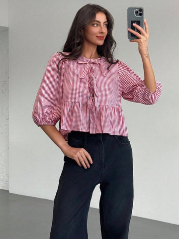 Aloruh Minimalist Business Crew Neck Cinched Cinched Waist 3/4 Sleeve Fitted Plaid Women Shirt