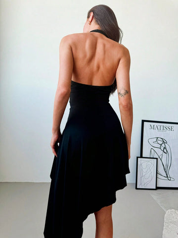 Spring/Summer Minimalist Sexy Sexy Style Deep V Neck Asymmetrical Hem Metal Buckle Decoration