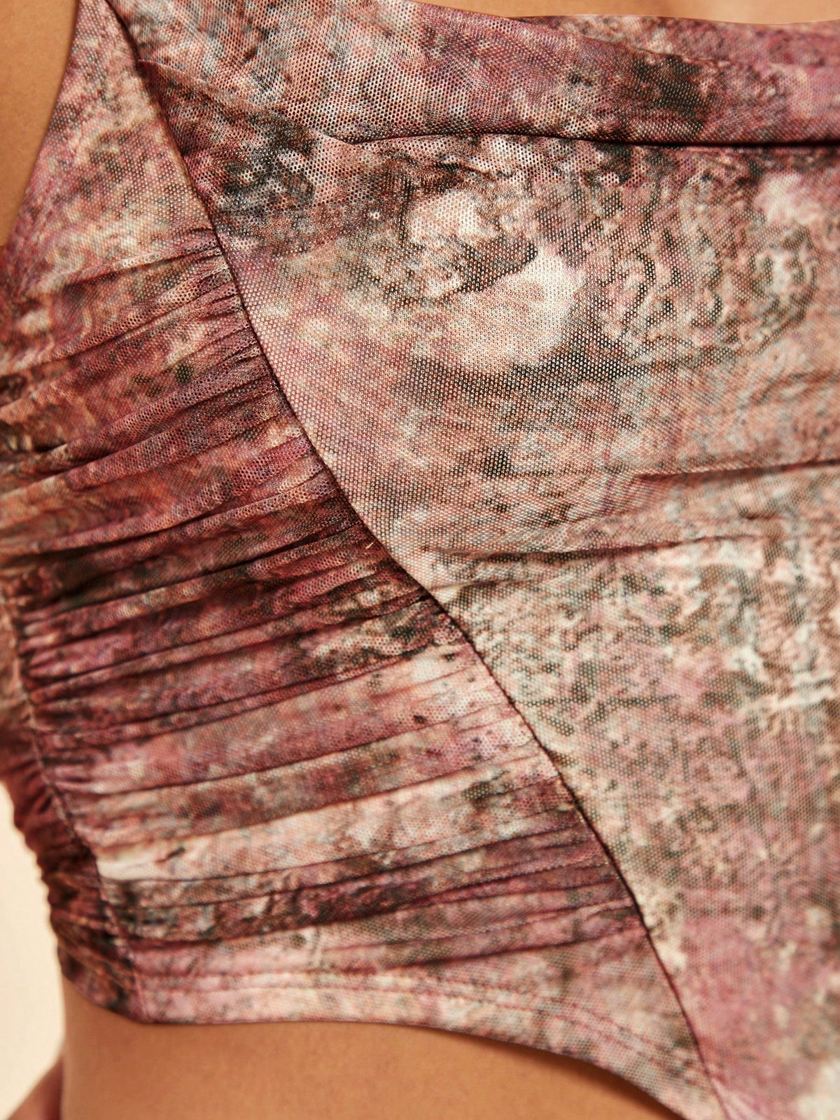 Floral Print Bandana Hem Cami Top & Ruched Pencil Skirt