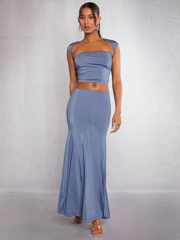 Solid Crop Top & Mermaid Hem Skirt