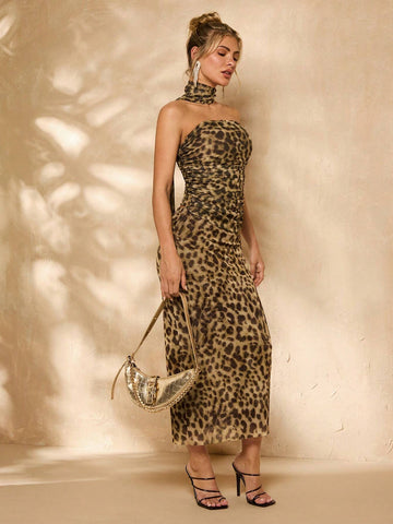 Spring/Summer Sexy Leopard Print Halter Top And Bodycon Skirt Women's 2pcs Set