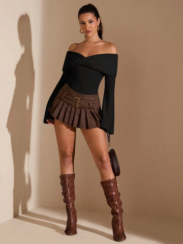 Women Winter Outfit Faux Fur One-Piece, White Crew Neck Twisted Cutout Backless Sexy & Elegant Romper, Suitable For Romantic Dates, Comfortable Layering Piece For Autumn/Winter, Holiday Parties, Christmas, Thanksgiving