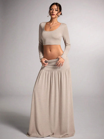 Women's Apricot Solid Color Casual Minimalist Warm Wool Blend Square Neck Cropped Long Sleeve T-Shirt And Super Long Ruched Low Waist Skirt 2-Piece Set, For Commuting And Leisure, Autumn