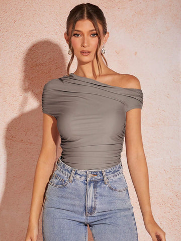 Women's Gray Asymmetrical Neckline Ruffled Knit Bodycon Bodysuit