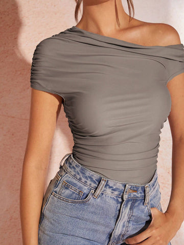 Women's Gray Asymmetrical Neckline Ruffled Knit Bodycon Bodysuit