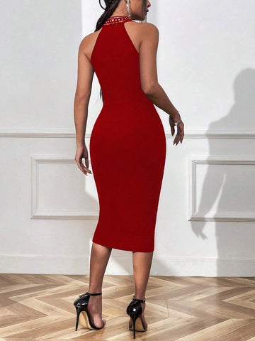 Women's Sleeveless V-Neck Slim Fit Diamond Embellished Cut-Out Bodycon Dress