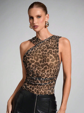 Women's Summer Asymmetrical Neck Sleeveless Fitted Leopard Print Bodysuit