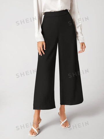 BIZwear Black Wide-Leg Capri Pants With Front Seam Detail
