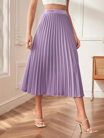 BIZwear Chain Detail Pleated Skirt