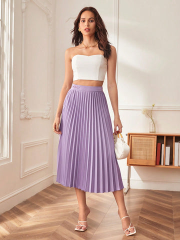 BIZwear Chain Detail Pleated Skirt