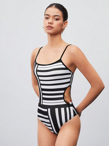 Women'S Striped Hollow Out Bodysuit With Chain Decoration