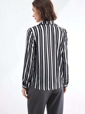 BIZwear Women Striped Long Sleeve Single-Breasted Casual Shirt