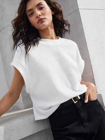 BIZwear Women's Batwing Sleeve Solid Color T-Shirt