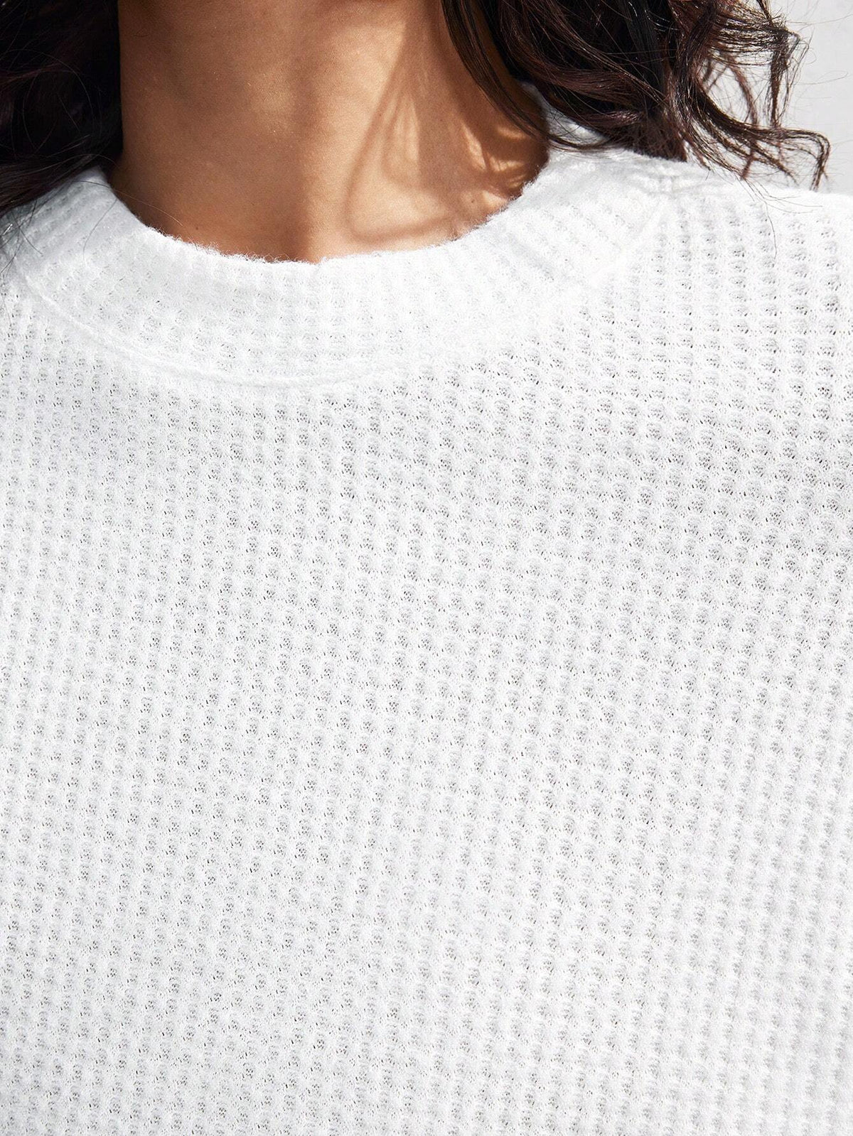 BIZwear Women's Batwing Sleeve Solid Color T-Shirt