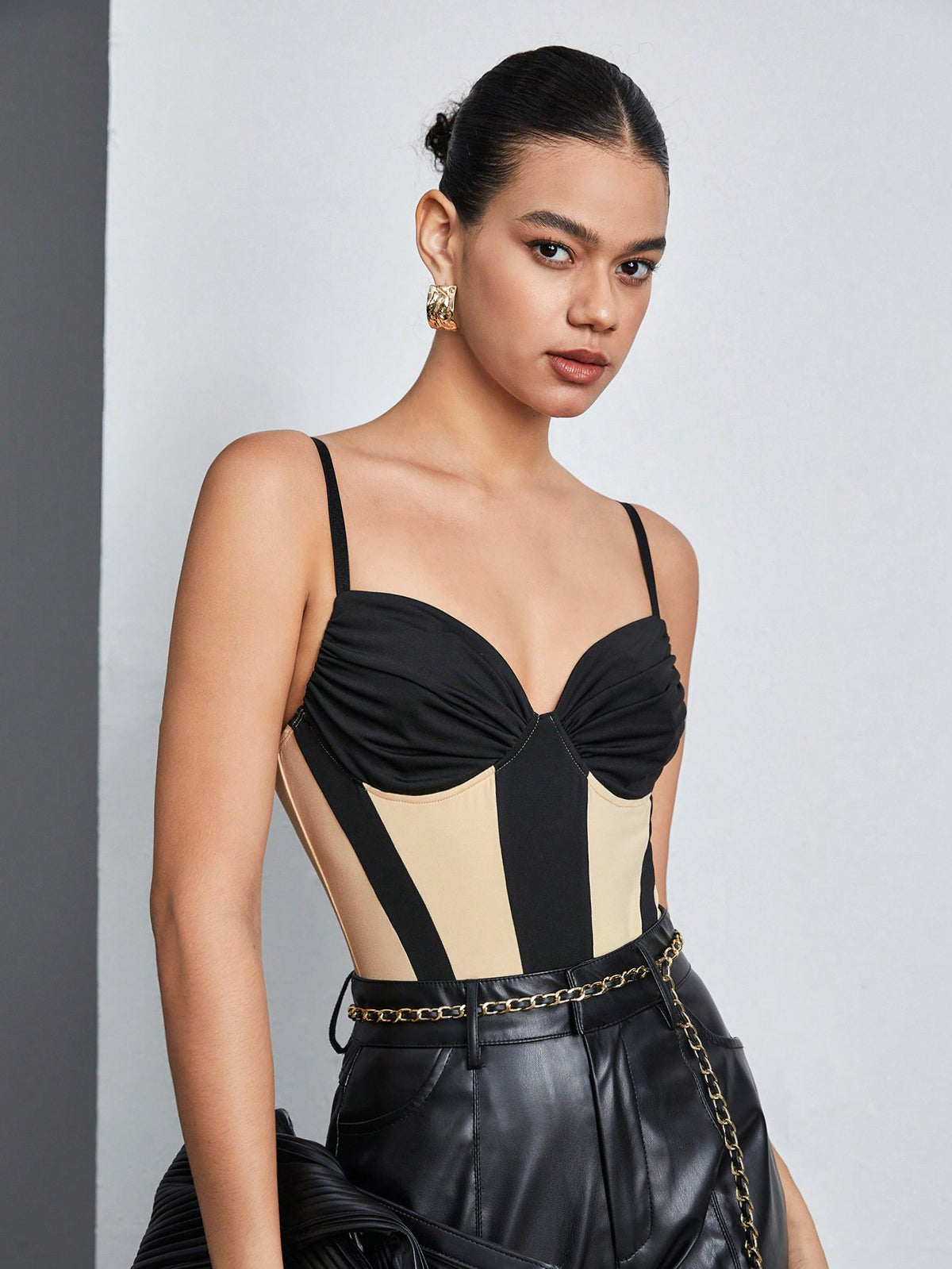 Women's Color Block Ruched Bust Detail Spaghetti Strap Bodysuit