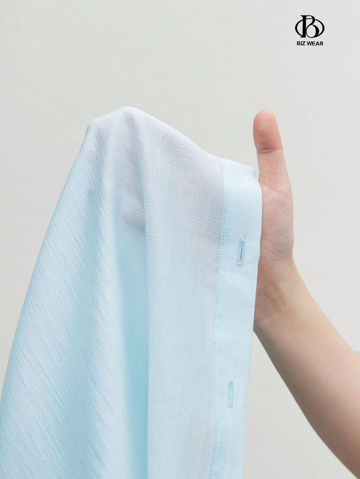 BIZwear Women's Loose Blue Long Sleeve Turn-Down Collar Shirt