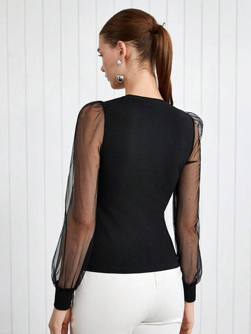 BIZwear Women's Mesh Splicing Solid Color Top