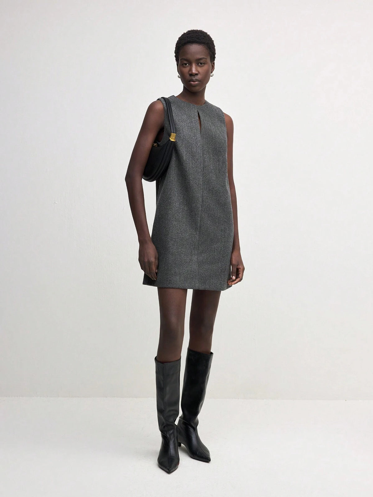 Women's Round Neck Sleeveless Solid Color Simple Casual Comfortable Everyday Mini Dress