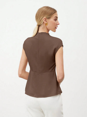 BIZwear Women's Simple Solid Color Elegant Pleated Blouse, Summer