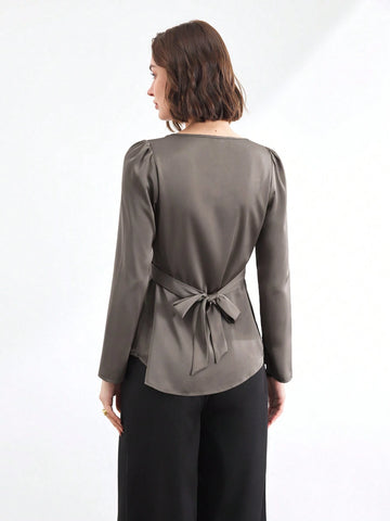 BIZwear Women's Solid Color Ruffle Collar Long Sleeve Elegant Cinched Cinched Waist-Front Blouse