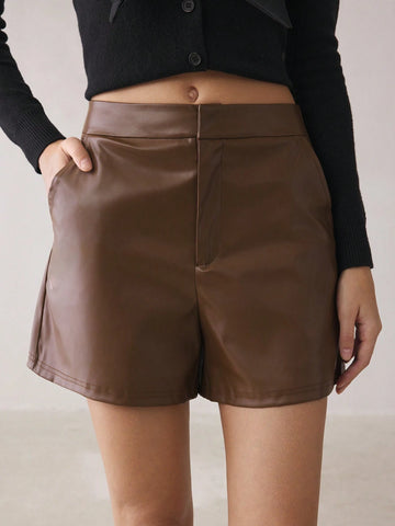 BIZwear Women's Solid Color Straight PU Leather Casual Shorts