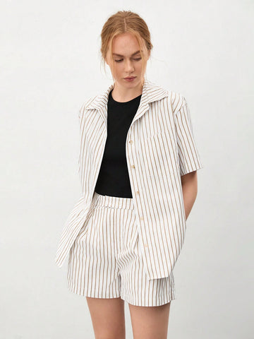 Women's Striped Print Short Sleeve Shirt And Casual Shorts Two-Piece Set