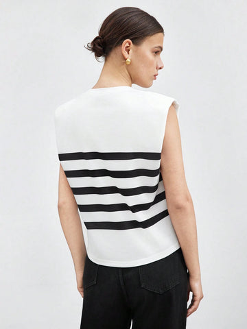 BIZwear Women's Striped Shoulder Pad Tank Top