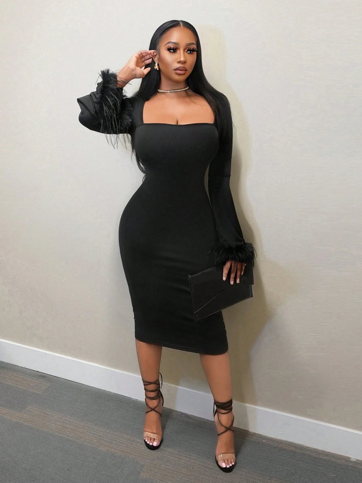 Women Elegant Solid Color Crew Neck Long Sleeve Furry Trim Fitted Dress, Autumn