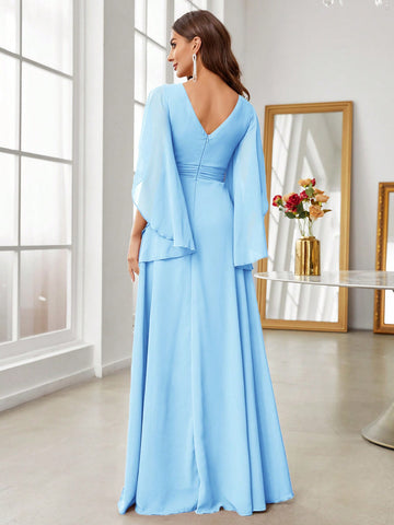 Adult Women's Off-The-Shoulder V-Neck Pleated Bridesmaid Dress