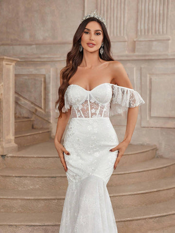 Is An Elegant, Gorgeous And Sexy Strapless Dress, With Off-Shoulder Ruffle Sleeves,  Fishnet Tulle Lace Mermaid Skirt Paired With A Long Train Wedding Dress