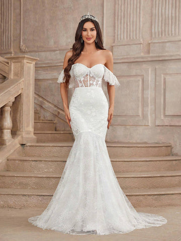 Is An Elegant, Gorgeous And Sexy Strapless Dress, With Off-Shoulder Ruffle Sleeves,  Fishnet Tulle Lace Mermaid Skirt Paired With A Long Train Wedding Dress