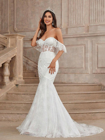 Is An Elegant, Gorgeous And Sexy Strapless Dress, With Off-Shoulder Ruffle Sleeves,  Fishnet Tulle Lace Mermaid Skirt Paired With A Long Train Wedding Dress
