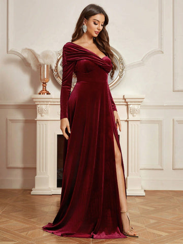 Bridesmaid Dress With Irregular Hemline, Pleated And A-line Design