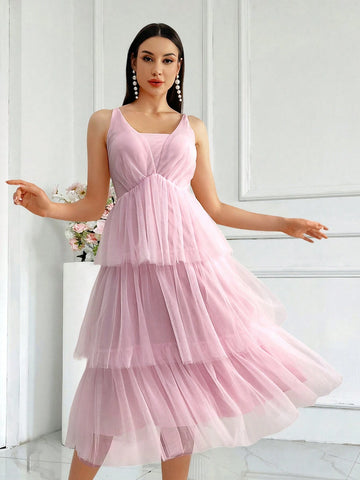 Bridesmaid Pink Multi-Layered Elegant And Sweet Wedding Dress