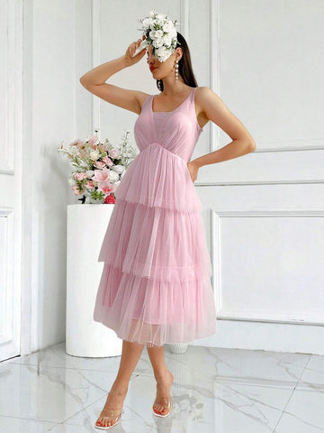 Bridesmaid Pink Multi-Layered Elegant And Sweet Wedding Dress