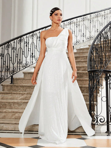 Butterfly Detail One Shoulder Wedding Dress With Beaded Splicing And Large Hem